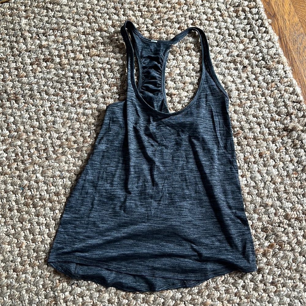 Lululemon Tank